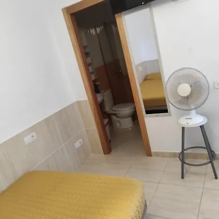 בית הארחה Playa Centro 9 3*