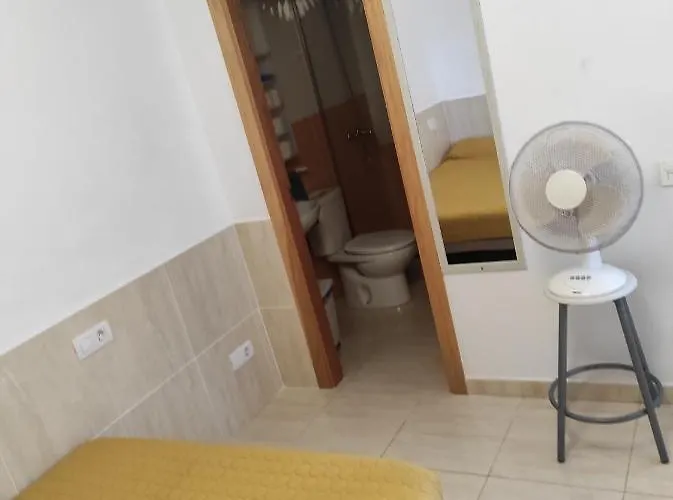 בית הארחה Playa Centro 9 3*